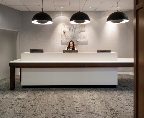 Holiday Inn Montreal Longueuil image 17