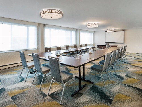 Holiday Inn Montreal Longueuil image 23
