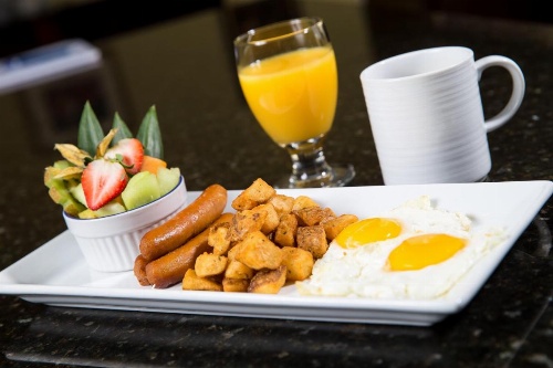 Holiday Inn Montreal Longueuil image 29